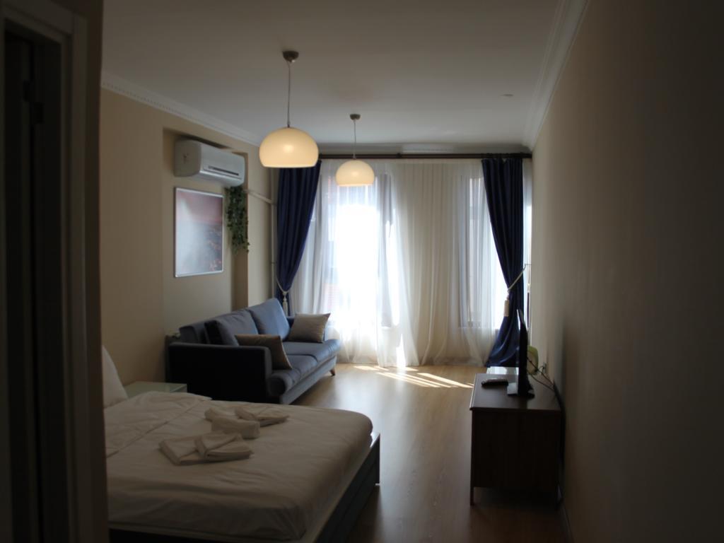Tt Guest Rooms อิสตันบูล ภายนอก รูปภาพ